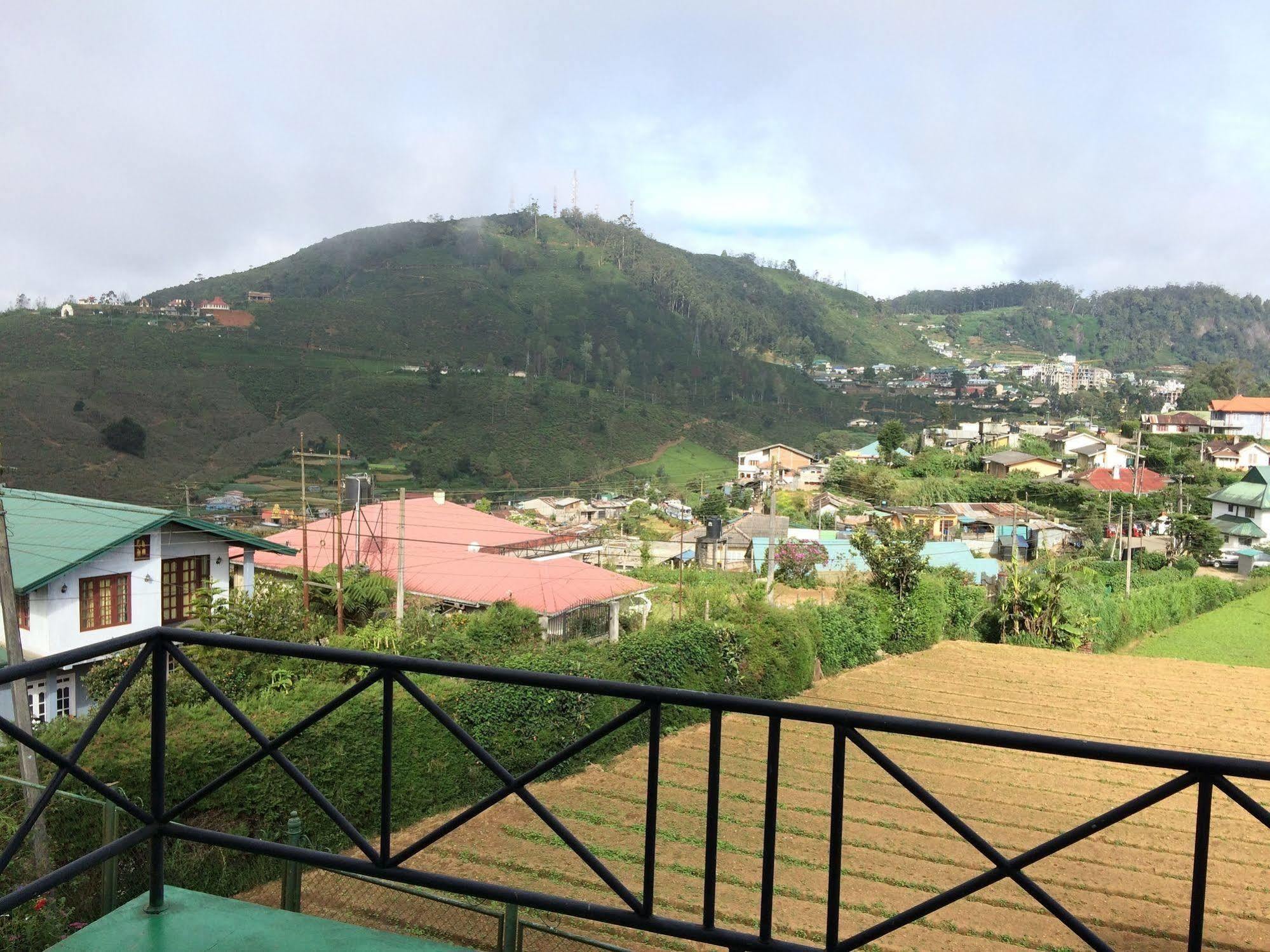 Binota Hotel Nuwara Eliya Exterior foto