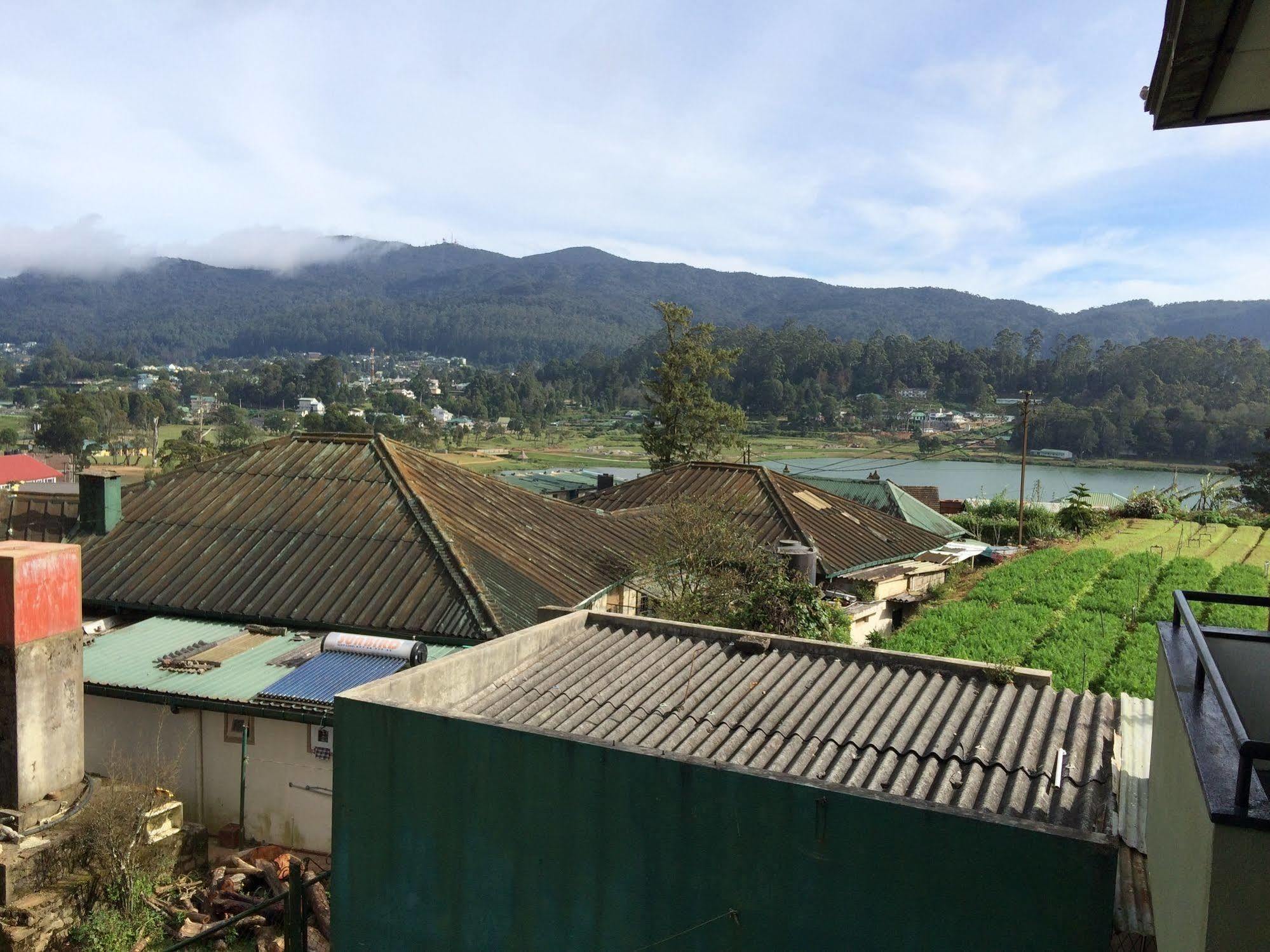 Binota Hotel Nuwara Eliya Exterior foto